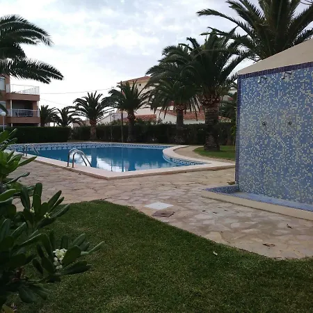 Mediterraneo Playa-serviden * Дения